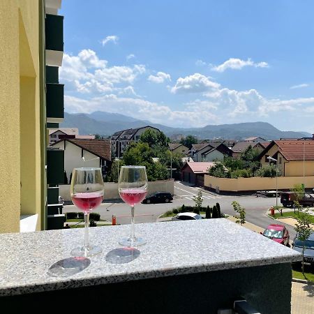 Mountain View Maria Apartment Brasov Exterior photo